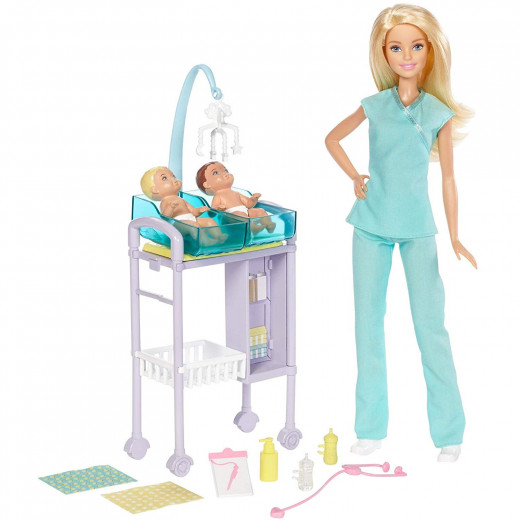 Barbie - BABY DOCTOR DOLL & PLAYSET