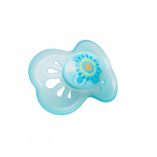 Nuby Colored Butterfly Pacifier With Oval Baglet (6-18Months) - أزرق