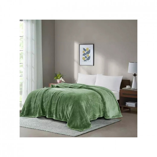 Nova Home Silky Blanket - King/Super King - Green